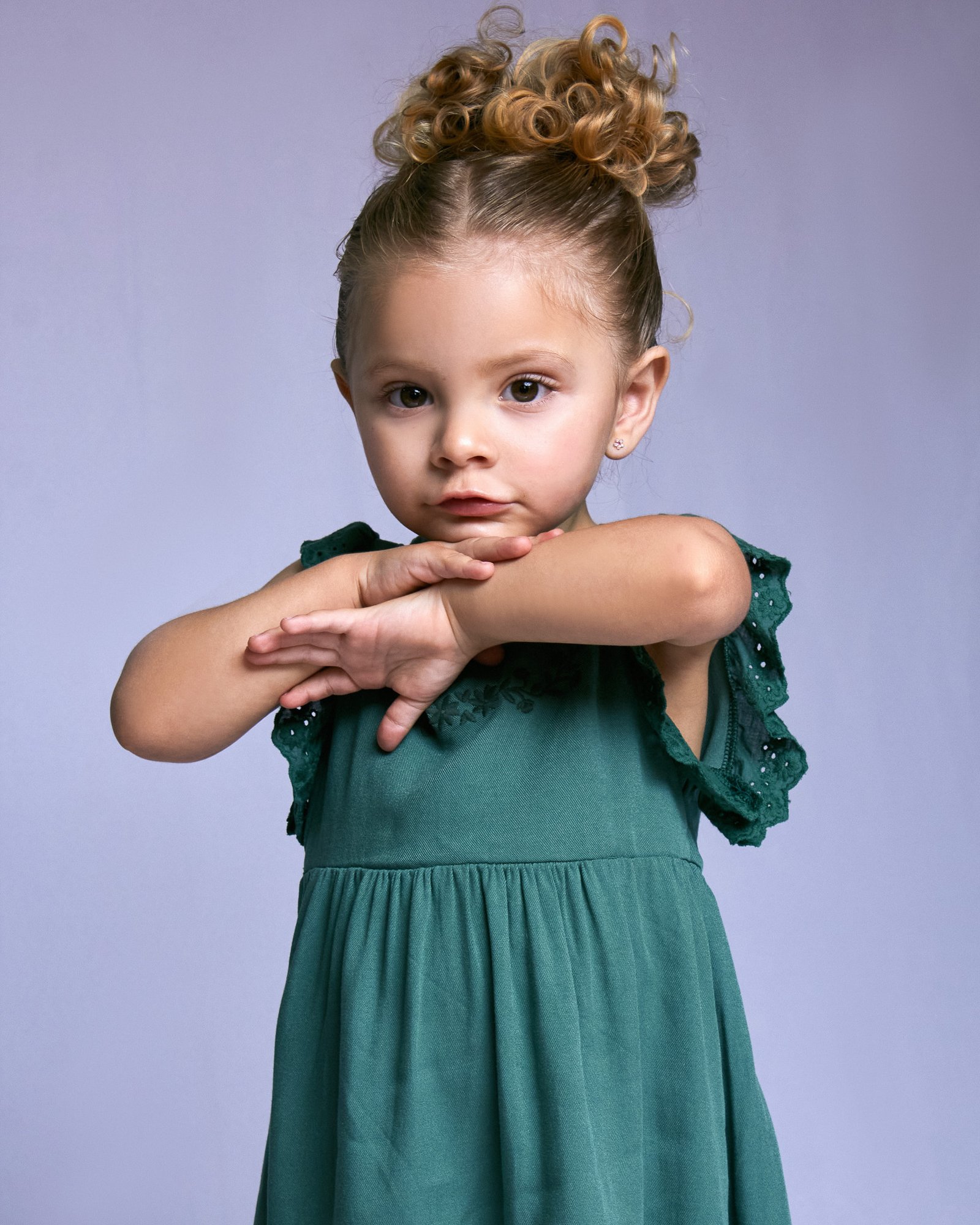 BELLA DE OLIVEIRA MAIDA 2