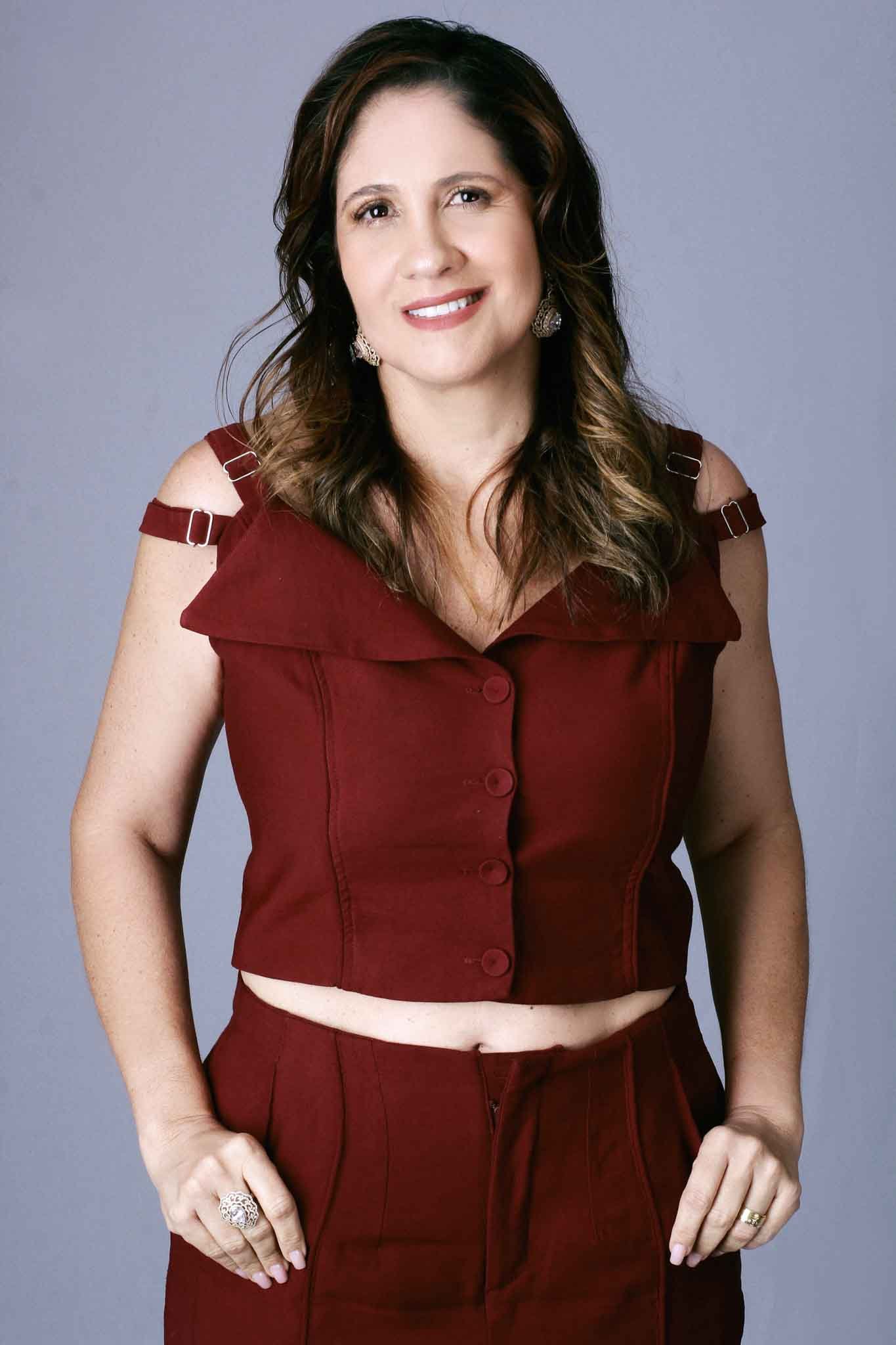 LARA ALVES ARAÚJO LINS 3