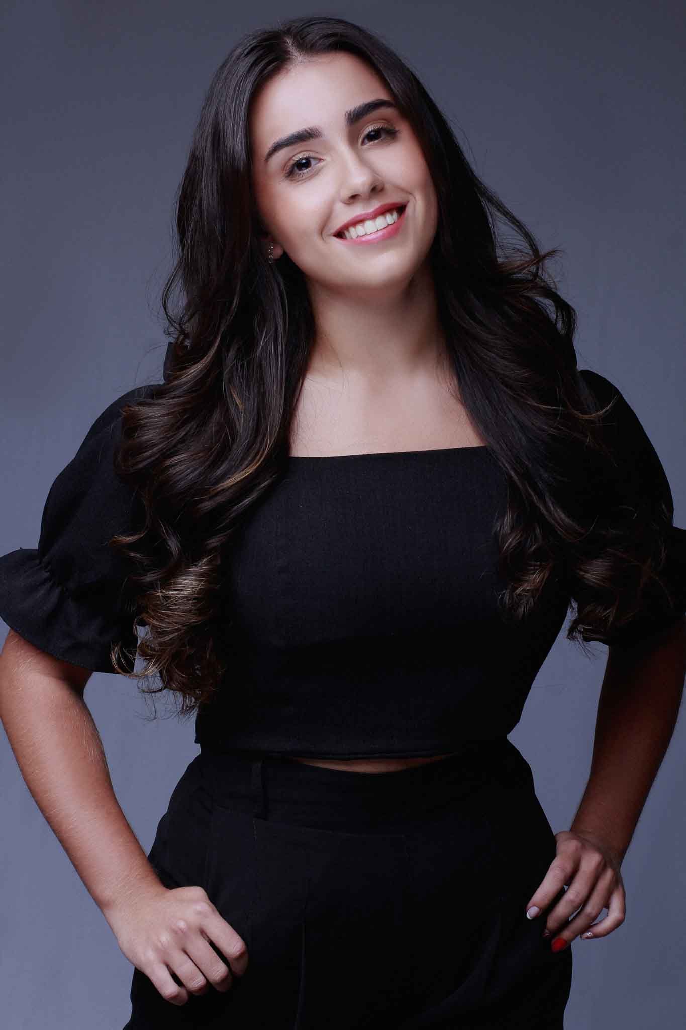 50705 Leticia Vitoria de Lana Oliveira (5)