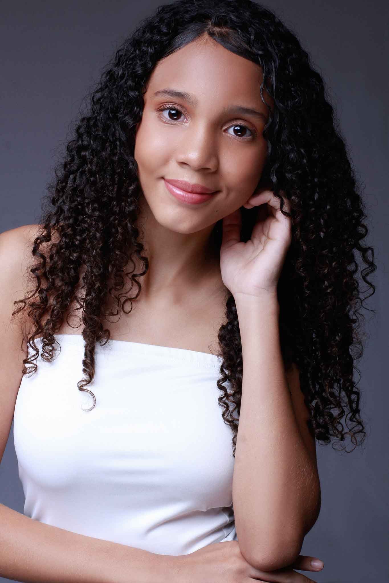 50716 Lara Aparecida Ribeiro (1)